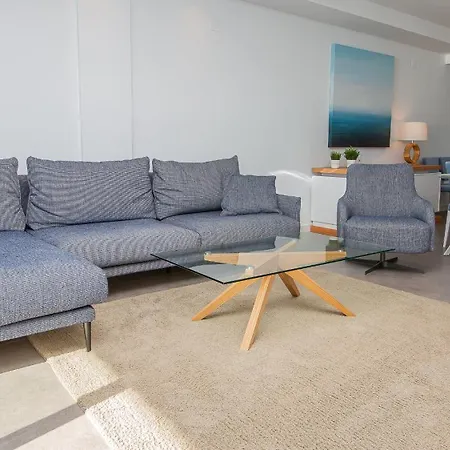 Apartment Blue B2-204