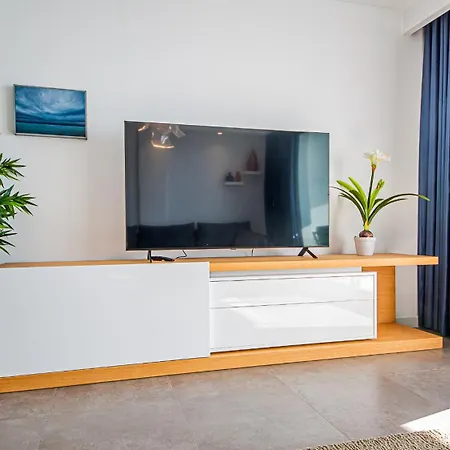 Apartment Blue B2-204
