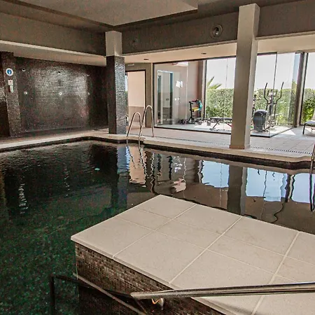 Blue B2-204 Appartement *